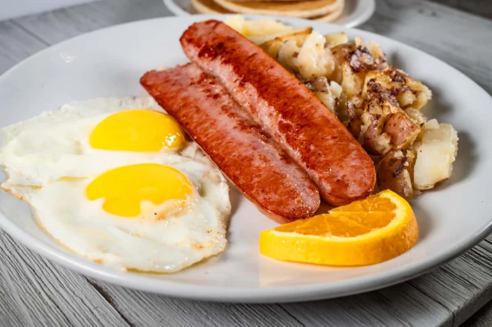 Breakfast Station – Land O’ Lakes in Pasco County, Florida